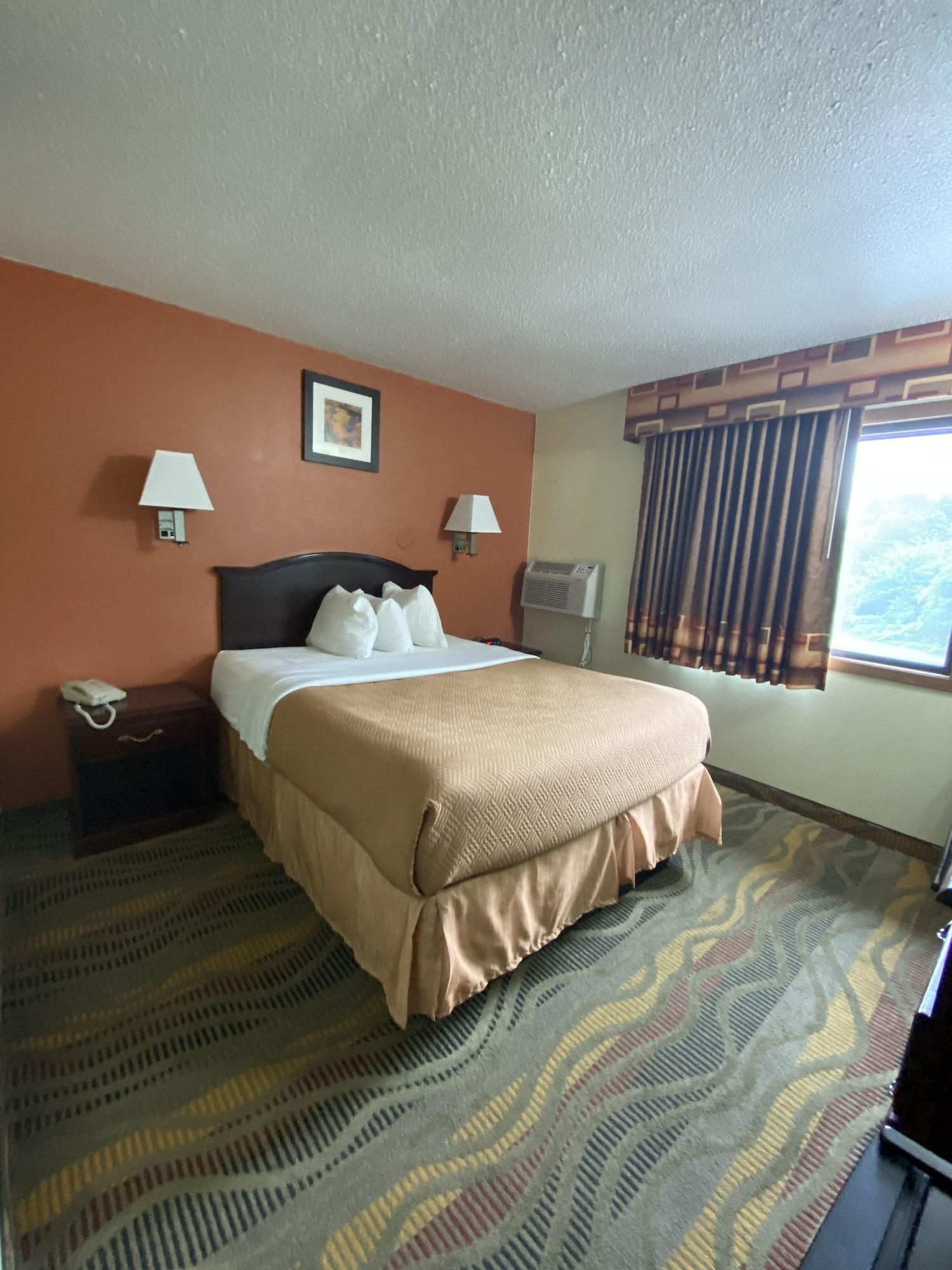 ทราเวลลอดจ์ ลา ปอร์เต/ มิชิแกน ซิตี้ แอเรีย Hotel La Porte ภายนอก รูปภาพ